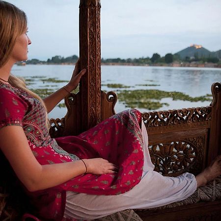 Heritage Amina Group Of Houseboats Hotel Srinagar  Ngoại thất bức ảnh
