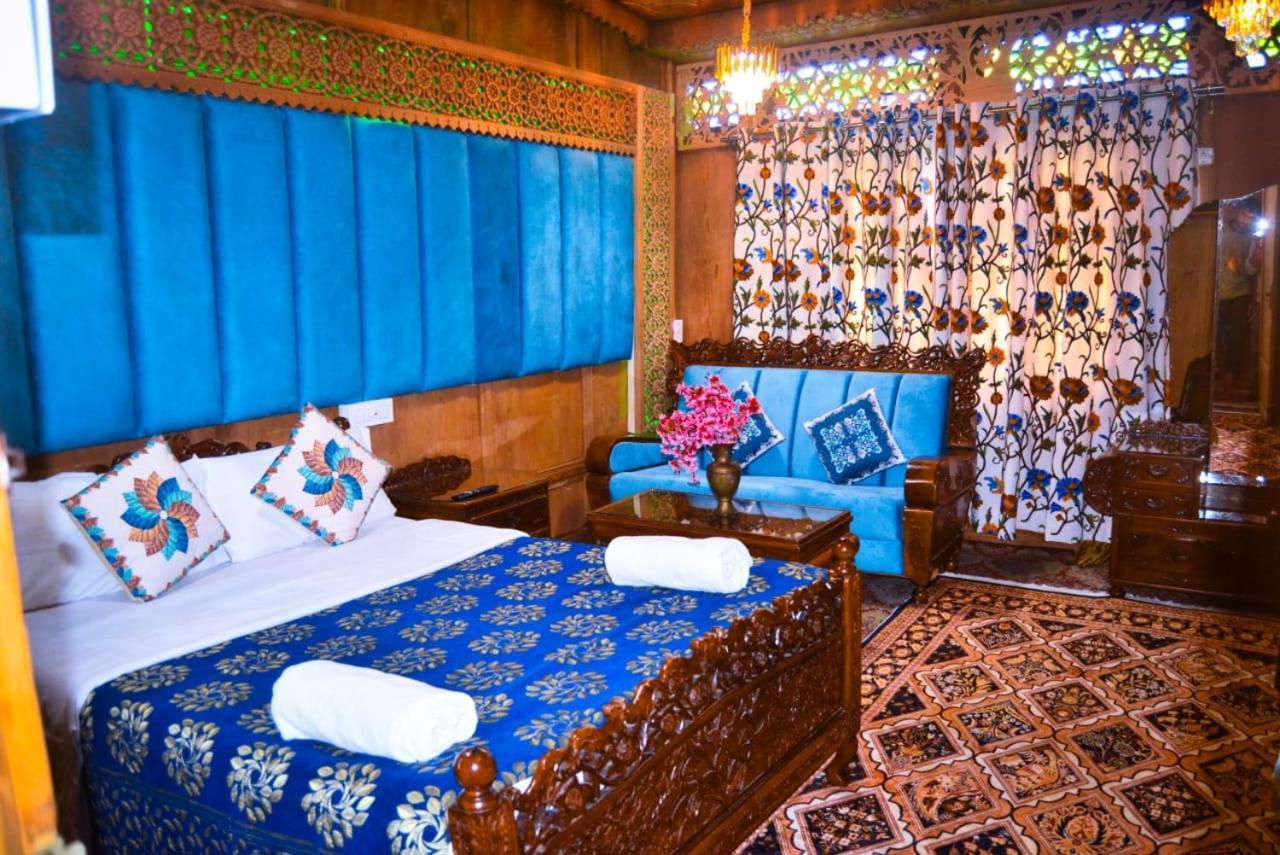 Heritage Amina Group Of Houseboats Hotel Srinagar  Ngoại thất bức ảnh
