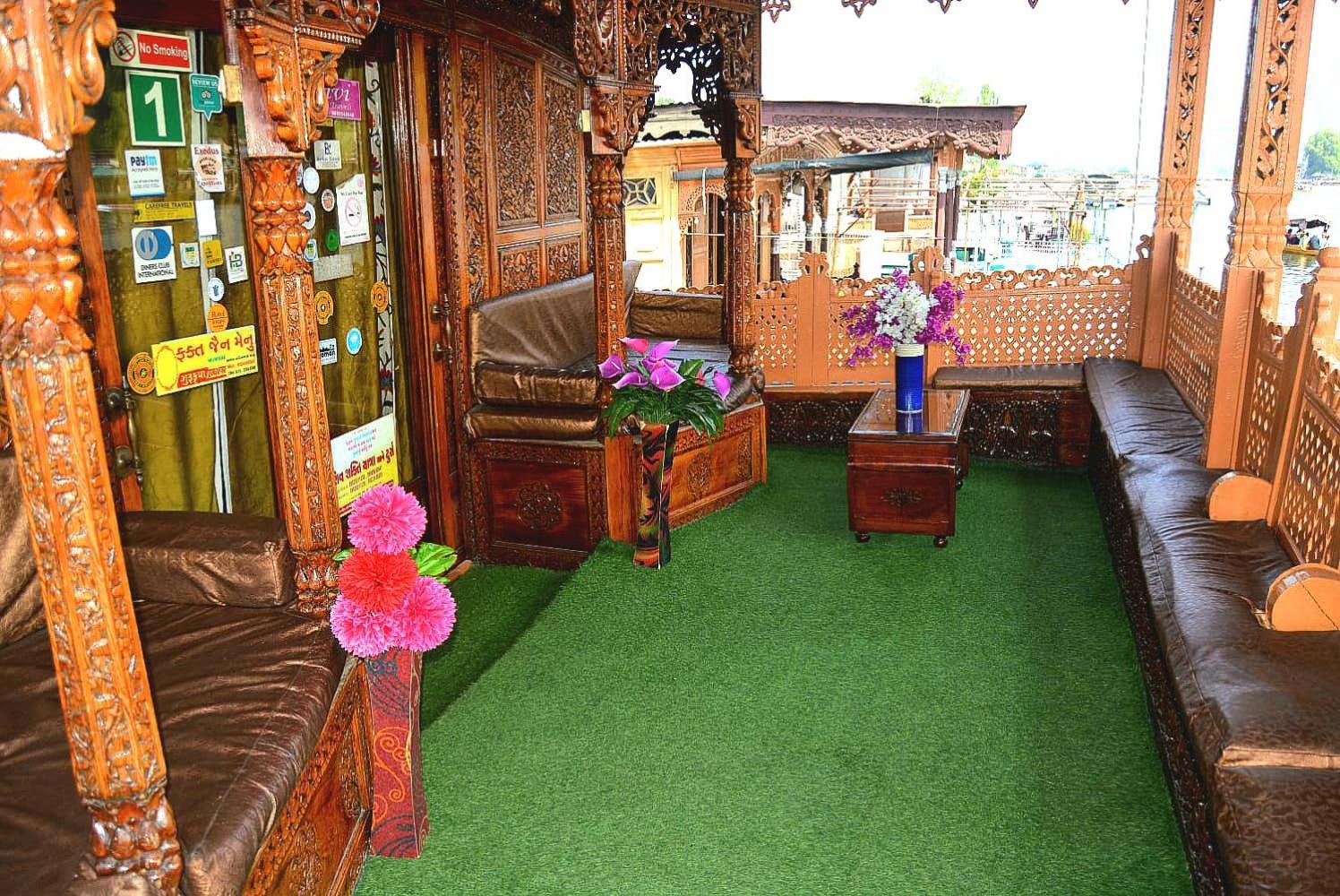 Heritage Amina Group Of Houseboats Hotel Srinagar  Ngoại thất bức ảnh