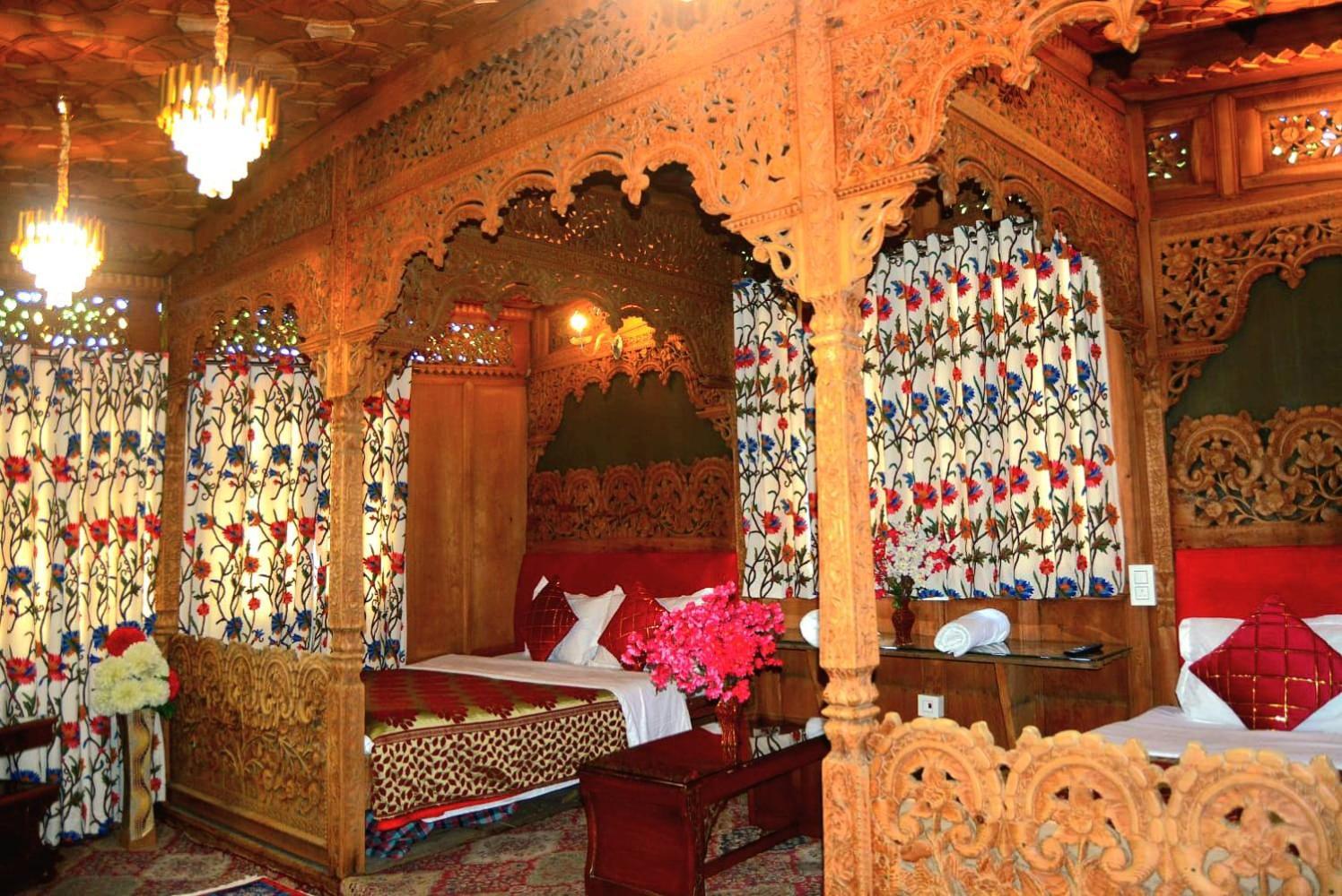 Heritage Amina Group Of Houseboats Hotel Srinagar  Ngoại thất bức ảnh